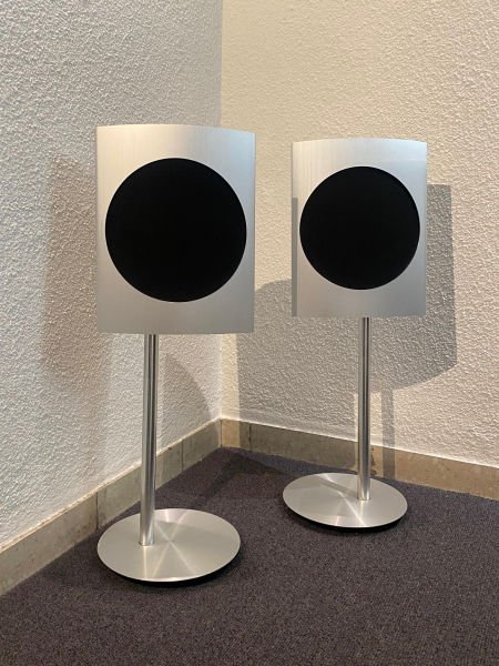 Bang & Olufsen BeoLab 17 silber